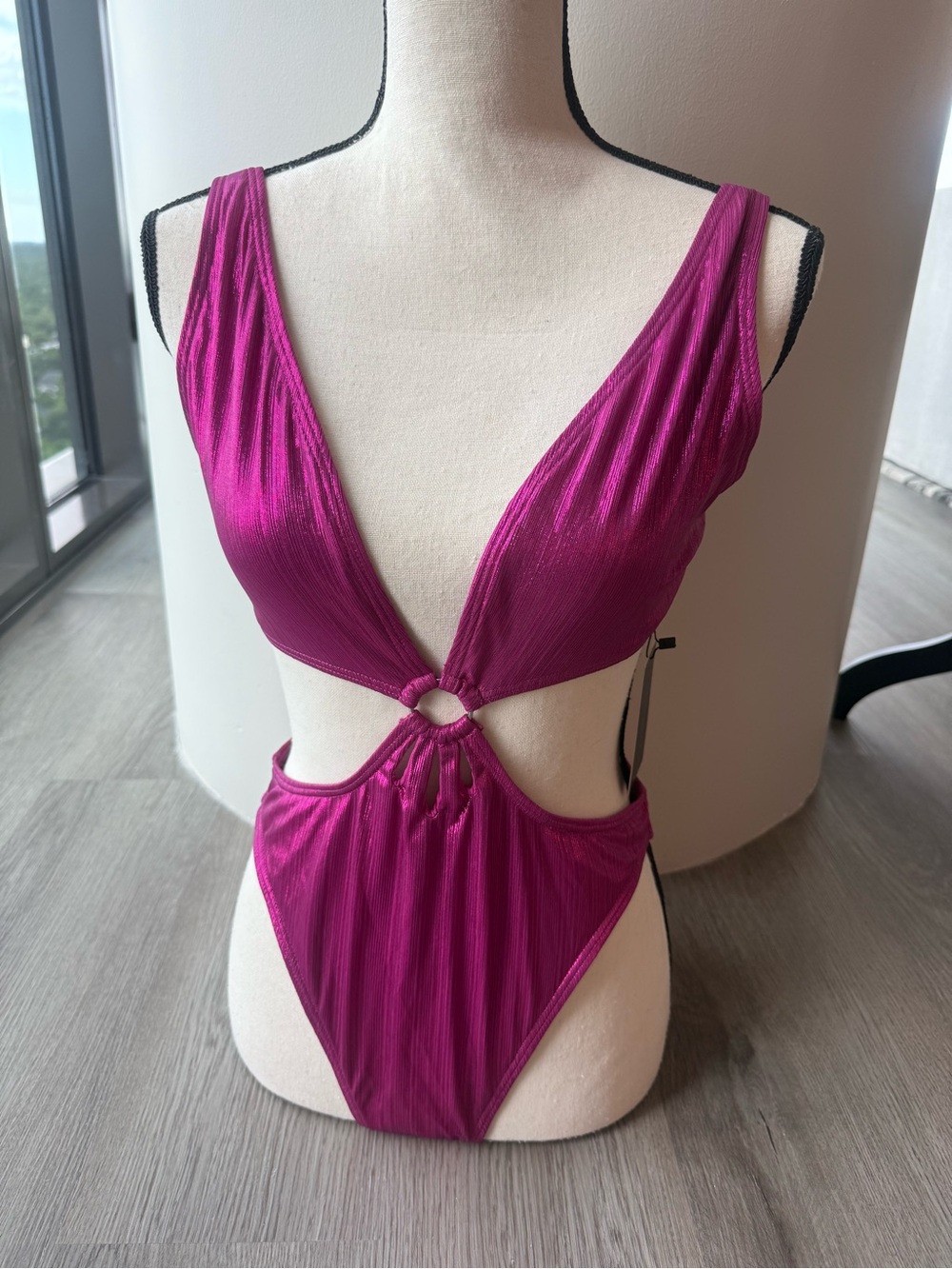 NWOT Southbeach Fuchsia Monokini Size 10 US